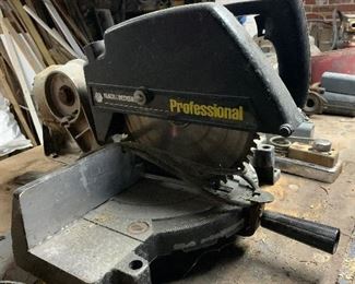 Black and Decker Table Saw