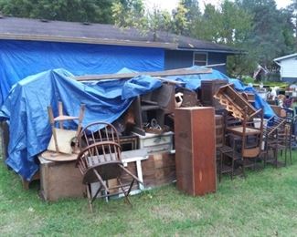 This is the Let's Make a Deal Rehab pile, pieces, parts and some that just needs a little love!!!  Pick out what you could use, then Make an Offer.  It's that easy ✔