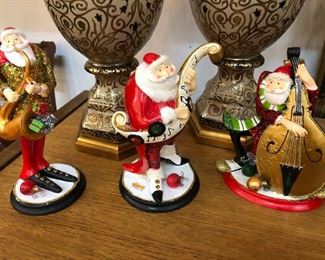 Santa Musicians
