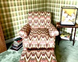 Arm Chair with Ottoman