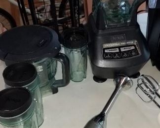 Ninja blender/food processor/smoothie maker, Breville handheld immersion blender