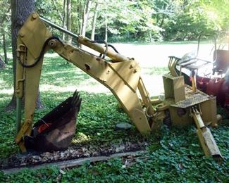 Ford Backhoe 19-388 Bucket, Arm, Controls