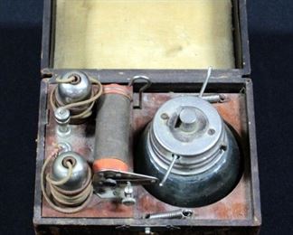 Antique Quack Medical Battery Apparatus, In Wood Case With Clasp Closure And Handle