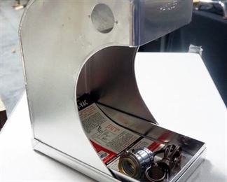 Handler Aluminum Splash Pan With Light