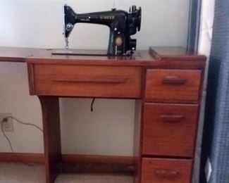 Vintage  Singer electric sewing machine