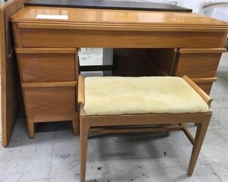 Thomasville vintage set, solid wood: vanity 47"x29"; stool 24"x16"; mirror 37.5"x31.5"