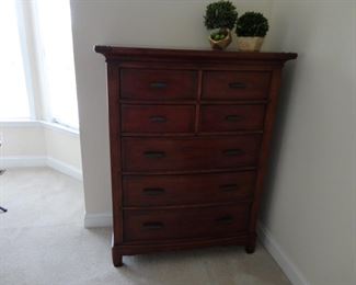 Haverty Dresser
