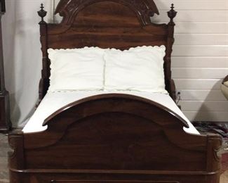 Antique American Victorian Bed Full/Double
