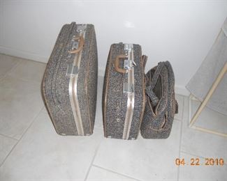 Vintage Skyway  Luggage Set