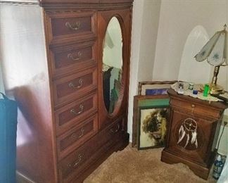 Lexington furniture 6 pc bedroom set