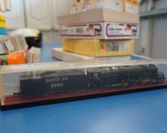 N gauge train set
