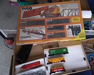 Tyco HO gauge train set