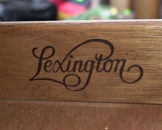 Lexington furniture 6 pc bedroom set