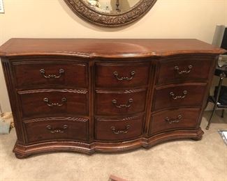 Ethan Allen bedroom dresser. See description for measurements and information.