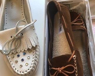 Women’s shoes size 11