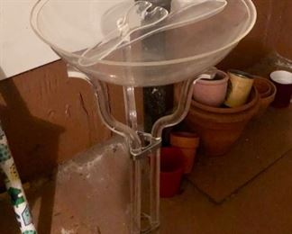 Lucite salad bowl & stand 
