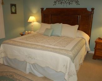King bed with headboard