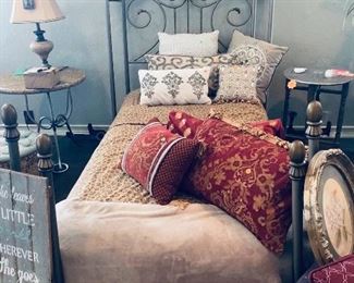Fabulous iron twin bed
