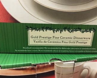 Gold Prestige Dinnerware