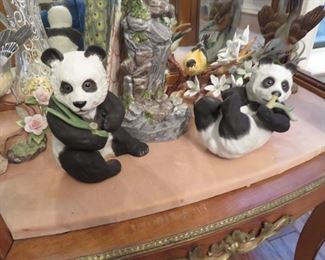 Boehm panda bears