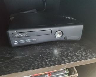 XBOX 360 MINT