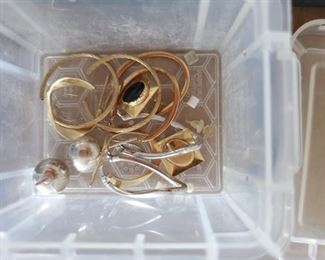 LOTS OF 14CT, STERLING, WATCHES AND MORE