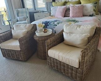 BALLARD DESIGN 4 PIECE SET IN THICK WICKER AND NATURAL CUSHIONS