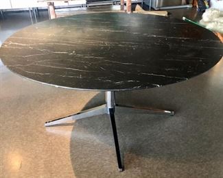 FLORENCE KNOLL "NERO" MARBLE ROUND TABLE 