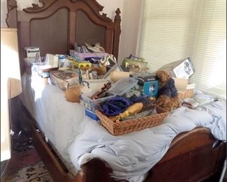 Victorian Cottage Bed