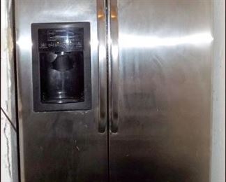 GE Stainless Steel Refrigerator