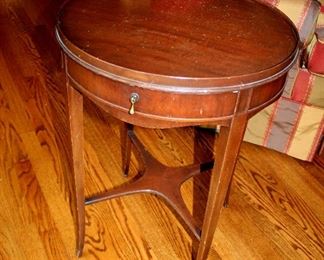 ONLINE AUCTION ITEM #5 - Round end table - approximately 20" diameter.