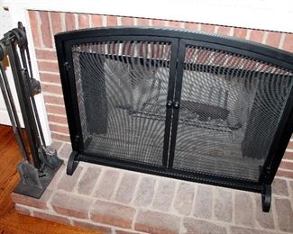 ONLINE AUCTION ITEM #23 - Iron fireplace screen, grate, and set of tools