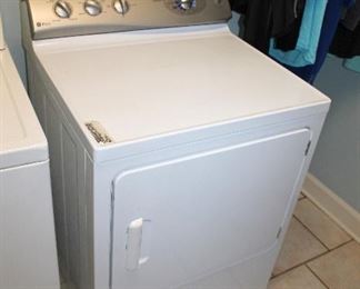 ONLINE AUCTION ITEM #44 - GE Profile dryer