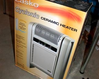 ONLINE AUCTION ITEM #45 - Lasko Cyclonic ceramic heater in box