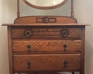 Antique/Vintage Oak Dresser on Casters w Beveled Oval Mirror...Great detailing! 