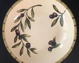 Williams-Sonoma Made in Portugal Salad/Pasta Bowl Set