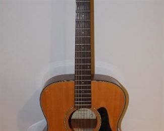 Alvarez RF8 Guitar