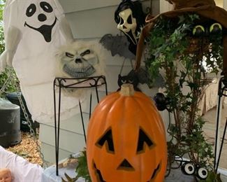 Lighted Halloween Decor