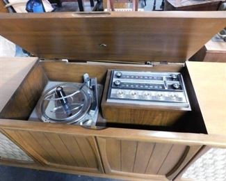 MCM RCA AM/FM Stereo console with turntable 