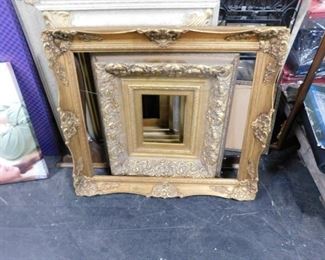 Assorted ornate picture frames 