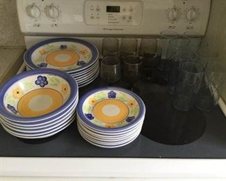 Set of Dishware and Glasses https://ctbids.com/#!/description/share/259257