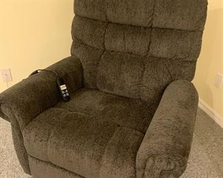Brand new lift chair has not been used.