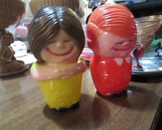 salt & pepper shakers