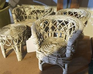 WICKER DOLL HOUSE FURNITURE