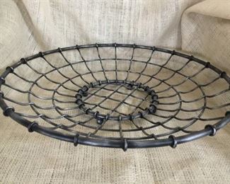 18" Round metal serving tray/plate--great centerpiece or accent piece for decor
