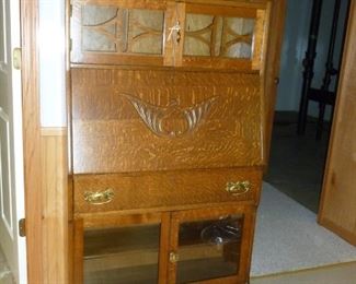 Beautiful tiger oak Antique Secretary/curio