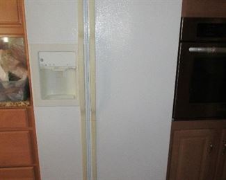 Side By Side Fridge Freezer