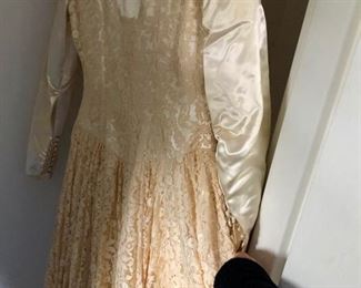 Vintage 1930's lace wedding dress 