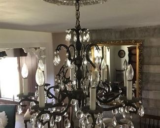 Hanging eight light crystal chandalier
