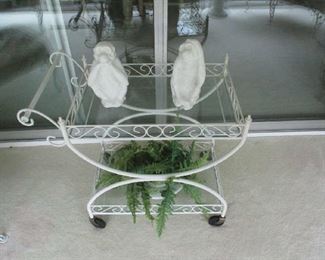 Tea cart